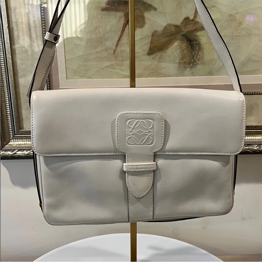 Loewe Vintage Anagram Embossed Logo Leather Shoulder Bag